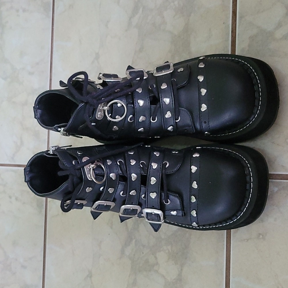Demonia Emily 315